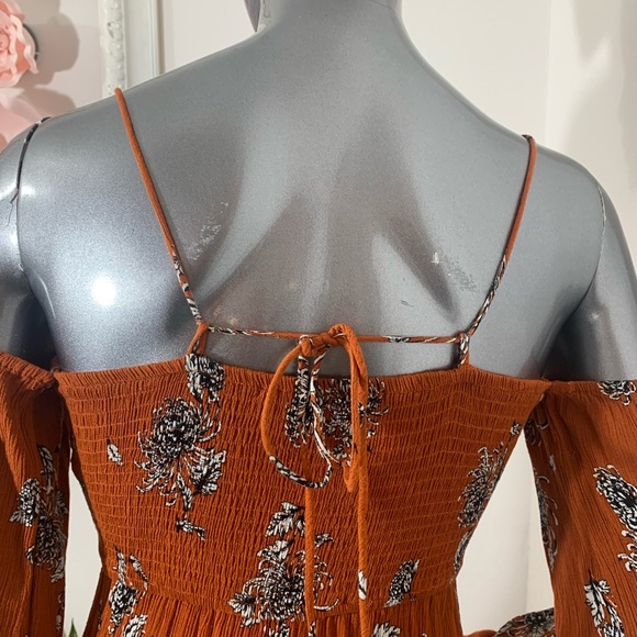 Stunning Boho Pantsuit - Picture 10 of 11